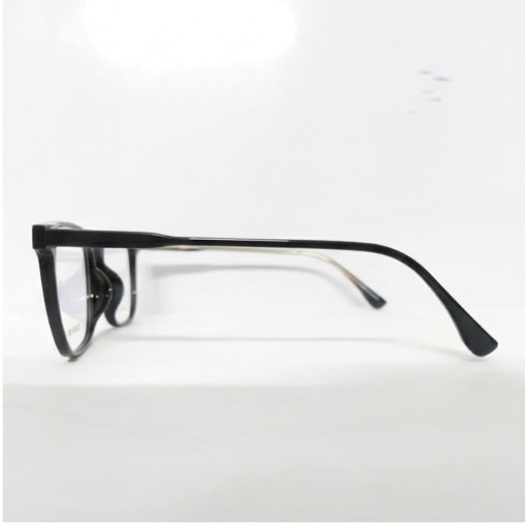Glasses-02